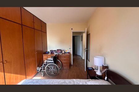 Apartamento à venda com 78m², 2 quartos e 1 vaga