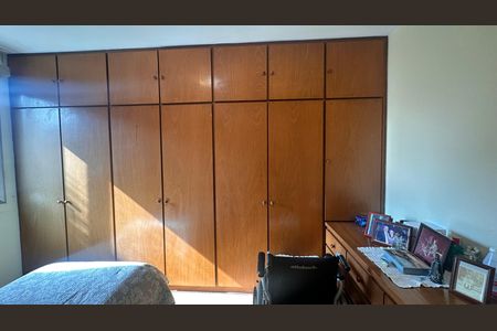 Apartamento à venda com 78m², 2 quartos e 1 vaga