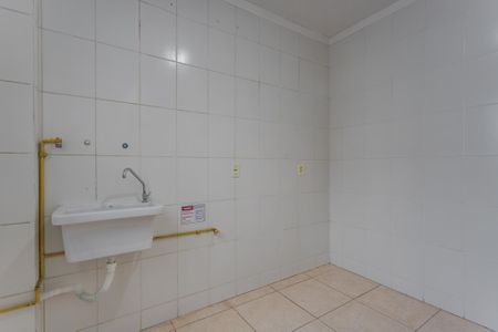 Apartamento para alugar com 44m², 2 quartos e 1 vaga Apartamento para alugar com 44m², 2 quartos e 1 vagaCozinha e Área de Serviço