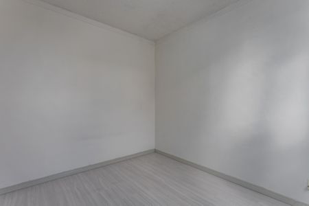 Quarto 1 de apartamento para alugar com 2 quartos, 44m² em Jardim Dona Leopoldina, Porto Alegre