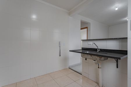 Cozinha e Área de Serviço de apartamento para alugar com 2 quartos, 44m² em Jardim Dona Leopoldina, Porto Alegre