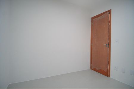 Quarto 2 de apartamento à venda com 2 quartos, 41m² em Santos Dumont, São Leopoldo