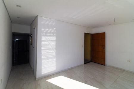 Casa para alugar com 190m², 3 quartos e 2 vagas Casa para alugar com 190m², 3 quartos e 2 vagasSala