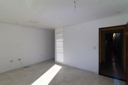 Sala de casa para alugar com 3 quartos, 190m² em Parque Sao Rafael, São Paulo