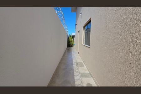 Área externa de casa à venda com 4 quartos, 277m² em Várzea, Lagoa Santa