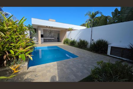 Casa à venda com 277m², 4 quartos e 4 vagasÁrea externa