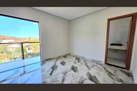 Casa à venda com 4 quartos, 491m² em Várzea, Lagoa Santa