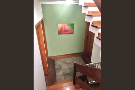 Casa à venda com 4 quartos, 200m² em Jardim da Gloria, São Paulo