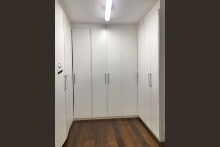 Casa à venda com 4 quartos, 200m² em Jardim da Gloria, São Paulo