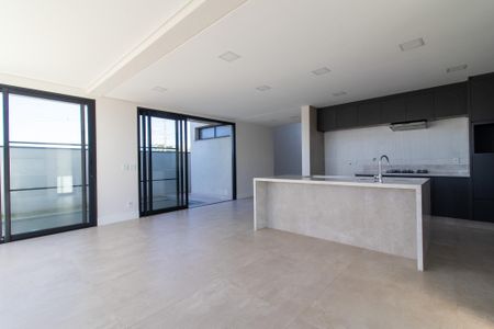 Casa de condomínio à venda com 285m², 4 quartos e 3 vagas