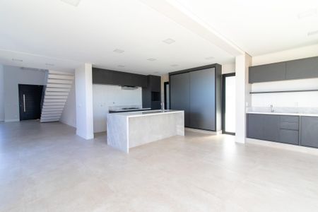 Casa de condomínio à venda com 285m², 4 quartos e 3 vagas