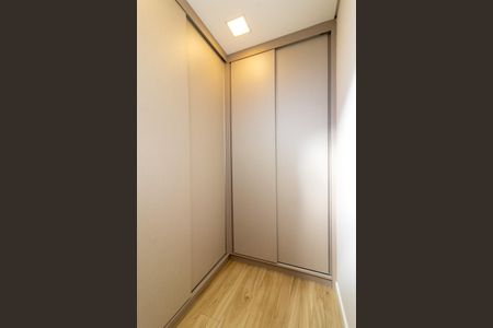 Casa de condomínio à venda com 285m², 4 quartos e 3 vagas