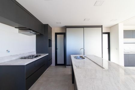 Casa de condomínio à venda com 285m², 4 quartos e 3 vagas
