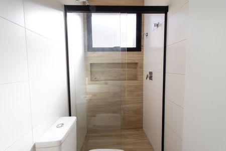 Casa de condomínio à venda com 285m², 4 quartos e 3 vagas