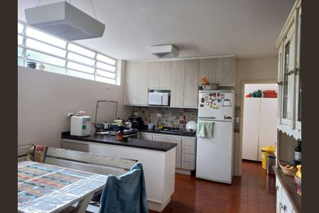Casa à venda com 3 quartos, 200m² em Vila Clementino, São Paulo