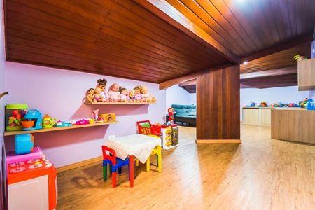 Casa à venda com 4 quartos, 218m² em Vila da Saúde, São Paulo