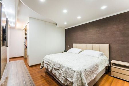 Casa à venda com 4 quartos, 218m² em Vila da Saúde, São Paulo