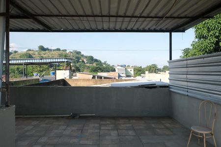 Casa para alugar com 200m², 2 quartos e sem vaga Casa para alugar com 200m², 2 quartos e sem vagaTerraço