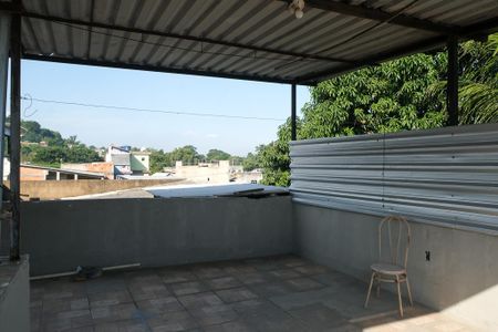 Casa para alugar com 200m², 2 quartos e sem vaga Casa para alugar com 200m², 2 quartos e sem vagaTerraço