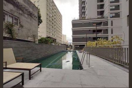 Apartamento à venda com 36m², 1 quarto e sem vaga