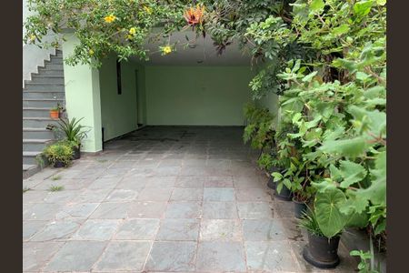 Casa à venda com 3 quartos, 138m² em Bosque da Saúde, São Paulo