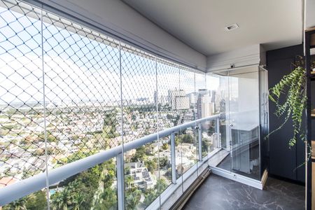 Varanda de apartamento para alugar com 2 quartos, 70m² em Empresarial 18 do Forte, Barueri