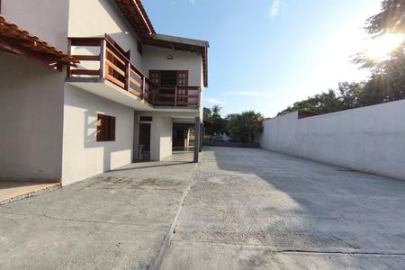 Casa para alugar com 240m², 2 quartos e 12 vagas Casa para alugar com 240m², 2 quartos e 12 vagasQuintal
