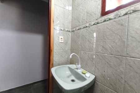 Banheiro Suíte de casa para alugar com 2 quartos, 240m² em Jardim Florence, Campinas