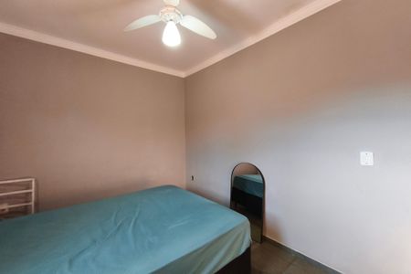 Casa para alugar com 240m², 2 quartos e 12 vagas Casa para alugar com 240m², 2 quartos e 12 vagasQuarto Suíte 2
