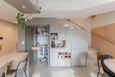 Apartamento à venda com 67m², 2 quartos e 2 vagas Apartamento à venda com 67m², 2 quartos e 2 vagasSala