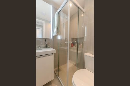 Apartamento à venda com 67m², 2 quartos e 2 vagas Apartamento à venda com 67m², 2 quartos e 2 vagasBanheiro social