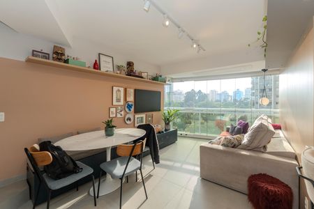 Apartamento à venda com 67m², 2 quartos e 2 vagas Apartamento à venda com 67m², 2 quartos e 2 vagasSala