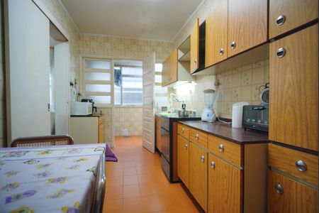 Apartamento para alugar com 70m², 2 quartos e 2 vagasCozinha
