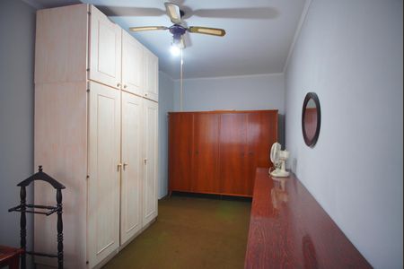 Quarto 1 de apartamento para alugar com 2 quartos, 70m² em Santana, Porto Alegre