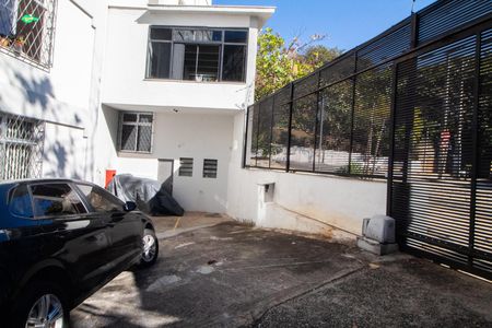 Garagem de apartamento para alugar com 3 quartos, 80m² em Gutierrez, Belo Horizonte