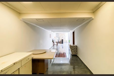 Casa para alugar com 150m², 3 quartos e 2 vagas Casa para alugar com 150m², 3 quartos e 2 vagasSalão
