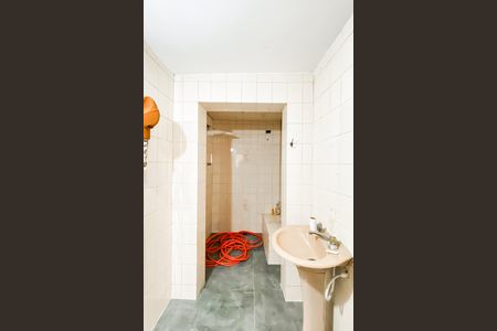 Casa para alugar com 150m², 3 quartos e 2 vagas Casa para alugar com 150m², 3 quartos e 2 vagasBanheiro de serviço