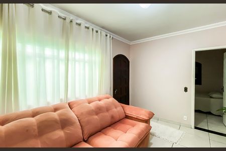 Sala de casa para alugar com 3 quartos, 150m² em Engenheiro Goulart, São Paulo