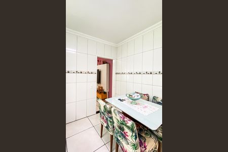 Casa para alugar com 150m², 3 quartos e 2 vagas Casa para alugar com 150m², 3 quartos e 2 vagasCozinha