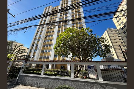Apartamento à venda com 48m², 2 quartos e 1 vagaFachada + placa