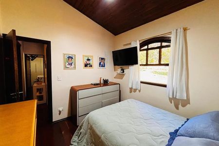 Quarto de casa para alugar com 5 quartos, 1300m² em Portal da Serra - Ingaí, Barueri