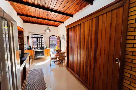 Cozinha de casa para alugar com 5 quartos, 1300m² em Portal da Serra - Ingaí, Barueri