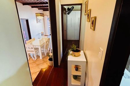 Corredor de casa para alugar com 5 quartos, 1300m² em Portal da Serra - Ingaí, Barueri