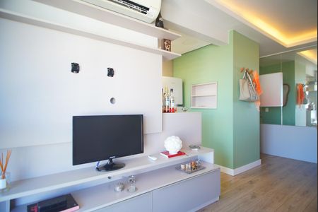 Sala de apartamento para alugar com 2 quartos, 62m² em Santa Maria Goretti, Porto Alegre