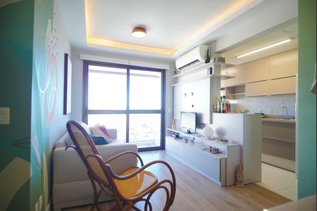 Sala de apartamento para alugar com 2 quartos, 62m² em Santa Maria Goretti, Porto Alegre