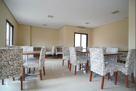 Apartamento para alugar com 62m², 2 quartos e 1 vagaÁrea Comum - Salão de Festas