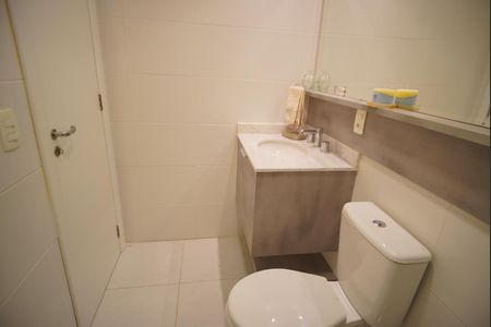 Apartamento para alugar com 62m², 2 quartos e 1 vagaBanheiro Corredor