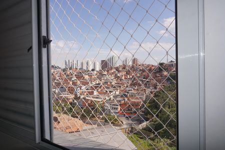 Vista do Quarto 1 de apartamento para alugar com 2 quartos, 47m² em Jardim Elizabete, Embu das Artes