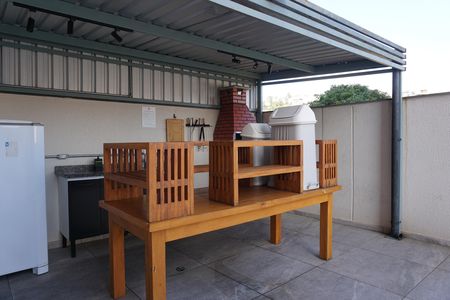 Área comum - Churrasqueira de apartamento para alugar com 2 quartos, 47m² em Jardim Elizabete, Embu das Artes