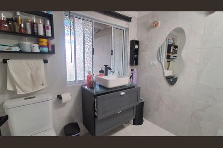 Casa para alugar com 174m², 4 quartos e 2 vagas Casa para alugar com 174m², 4 quartos e 2 vagasBanheiro Suíte 1